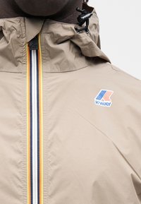 K-Way LE VRAI CLAUDE UNISEX - Giacca leggera - beige taupe