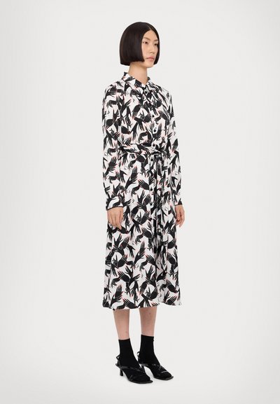 Diane von Furstenberg GIZELLE DRESS - Denné šaty - ivory