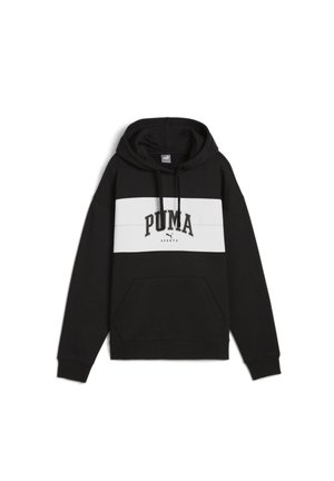 Un hoodie noir avec une bande horizontale blanche, arborant le logo "PUMA" et "SPORTS" en dessous. Fabriqué en tissu doux, avec une poche avant et une capuche réglable.