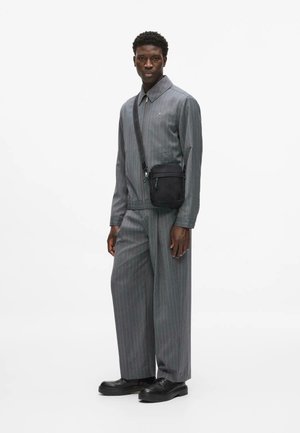 KARL LAGERFELD, K/KAMEO SMALL - Taška cez plece - black