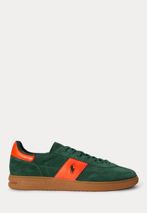 BEDFORD SUEDE SNEAKER UNISEX - Sneakers laag - forest/blaze survival orange