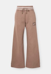 SPORTSWEAR PHOENIX FLEECE - Spodnji deli trenirk - mink brown