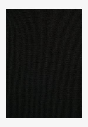 Čierna pletená tkanina s jemnou rybkovou textúrou. Konzistentná farba po celej ploche, bez viditeľných vzorov alebo akcentov.