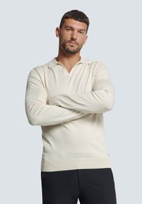 NO EXCESS Longsleeve - kit