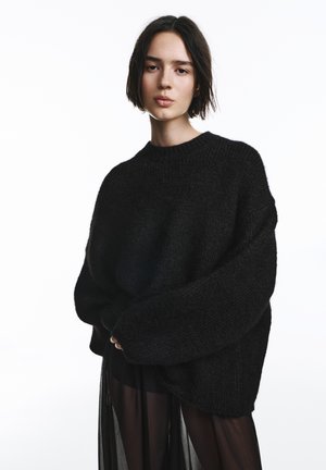 PULL&BEAR Pulóver - black