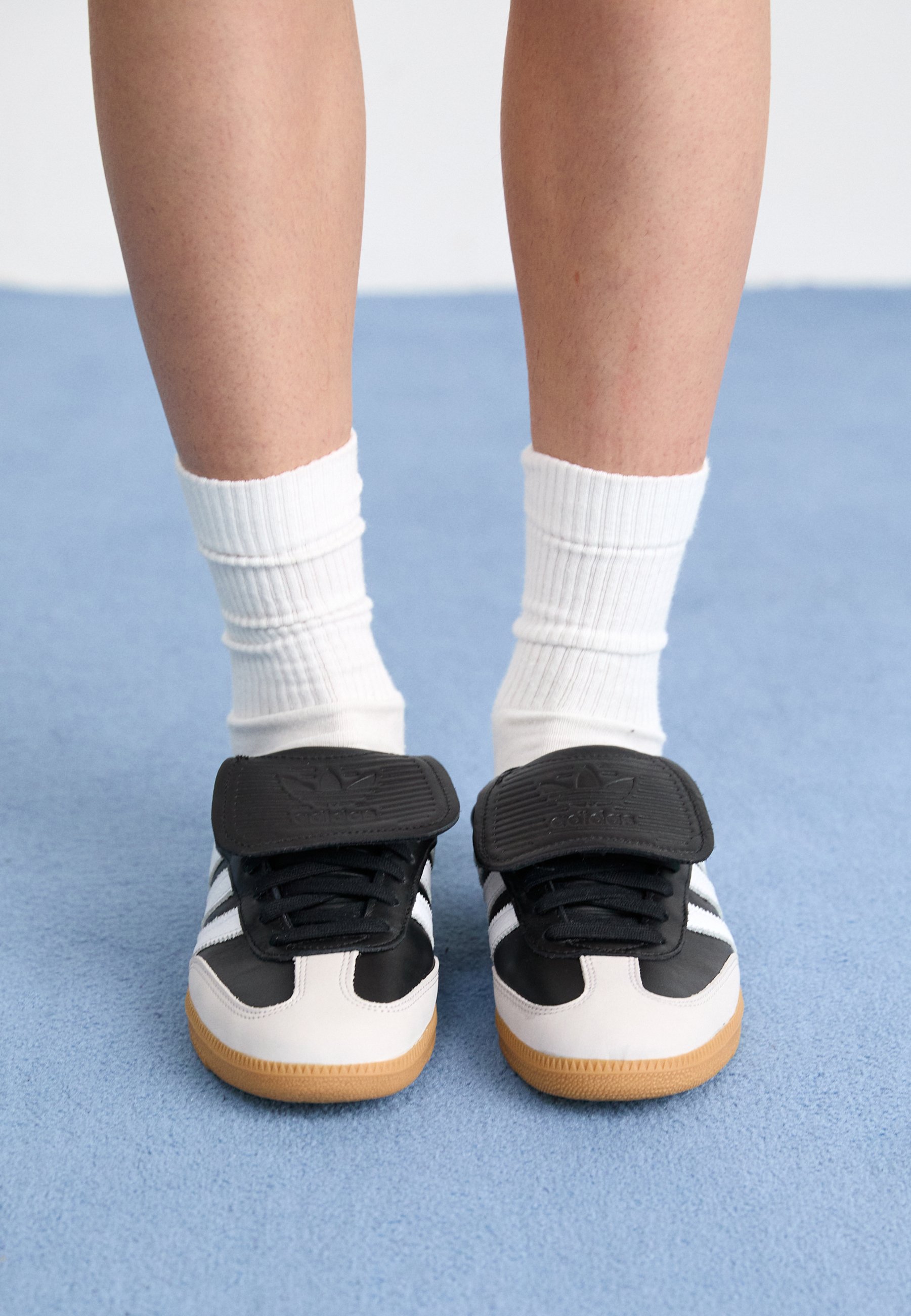 adidas Originals SAMBA LT W - Sneakers low - core black/footwear