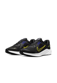 Nike Performance QUEST 5 - Scarpe da corsa su strada - black racer/blue/white high voltage