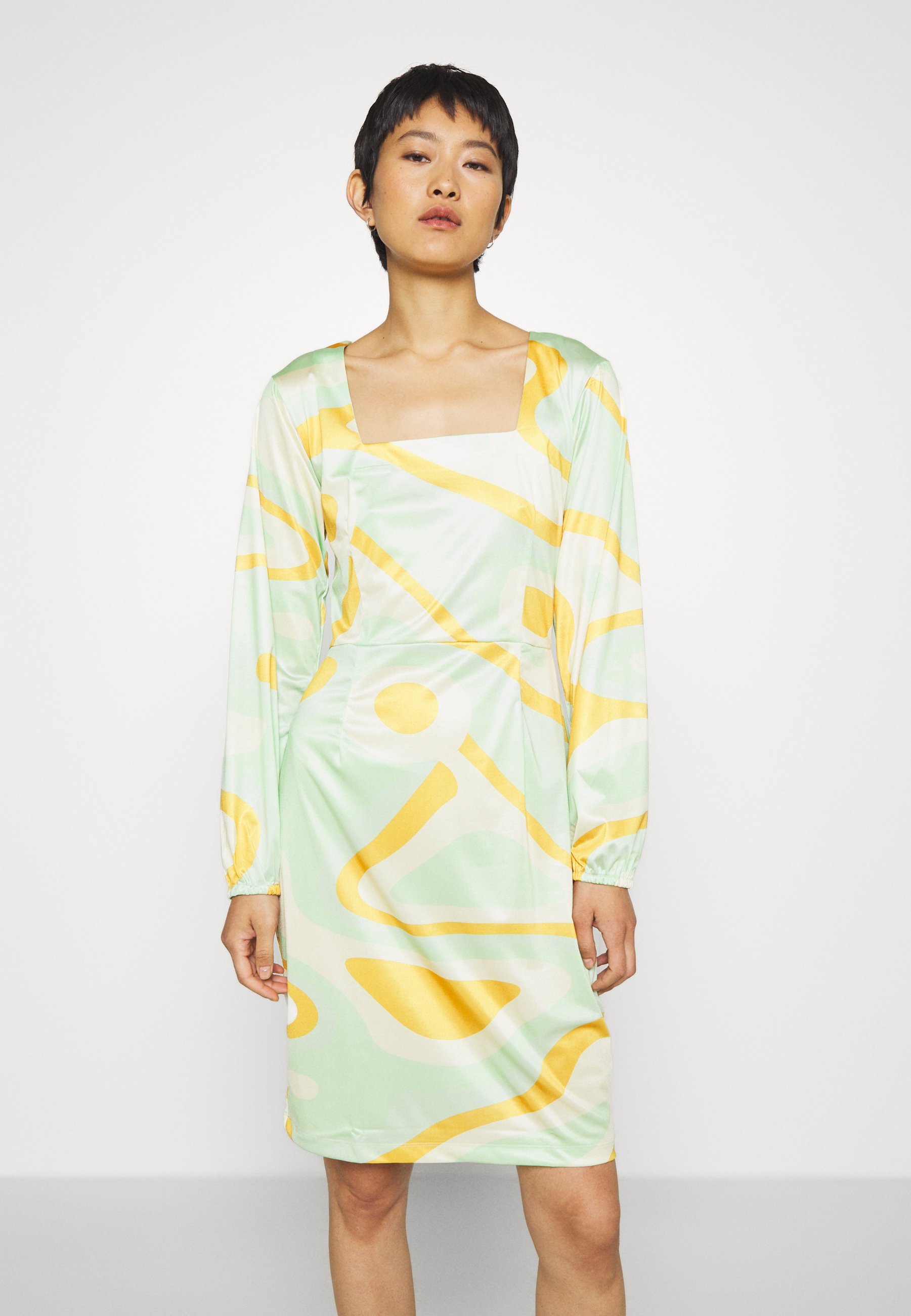 HOSBJERG RILEY LONG SLEEVE DRESS Etuikjole green HOSBJERG RILEY OLIVIA DRESS - Jerseykjole - pink