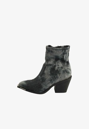 Buffalo, Bottines de cowboy / motard - black