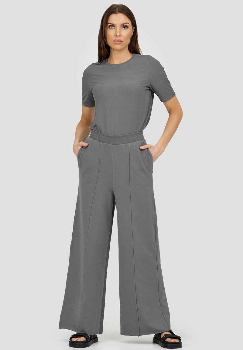 Damen T-Shirts | Cotton Candy WINA T-Shirt basic grey/anthrazit - BN07895 Damen T-Shirts | Cotton Candy WINA T-Shirt basic grey/anthrazit - BN07895
