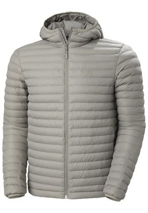 Chaqueta acolchada de color gris claro con capucha, que presenta un cierre frontal con cremallera, un diseño acolchado horizontal y puños elásticos para un ajuste ceñido.