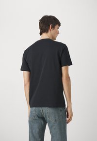 CID Vd-Pe13668T T-Shirt, Nero, Small (Taglia Produttore:S) Uomo : Deep Purple