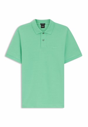 Mintgroen poloshirt met korte mouwen, twee knopen en een klein "BOSS"-logo op de linkerborst.