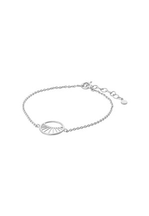 Fint sølvarmbånd med en oval midterdel med geometrisk solstrålemønster og justerbar lås.