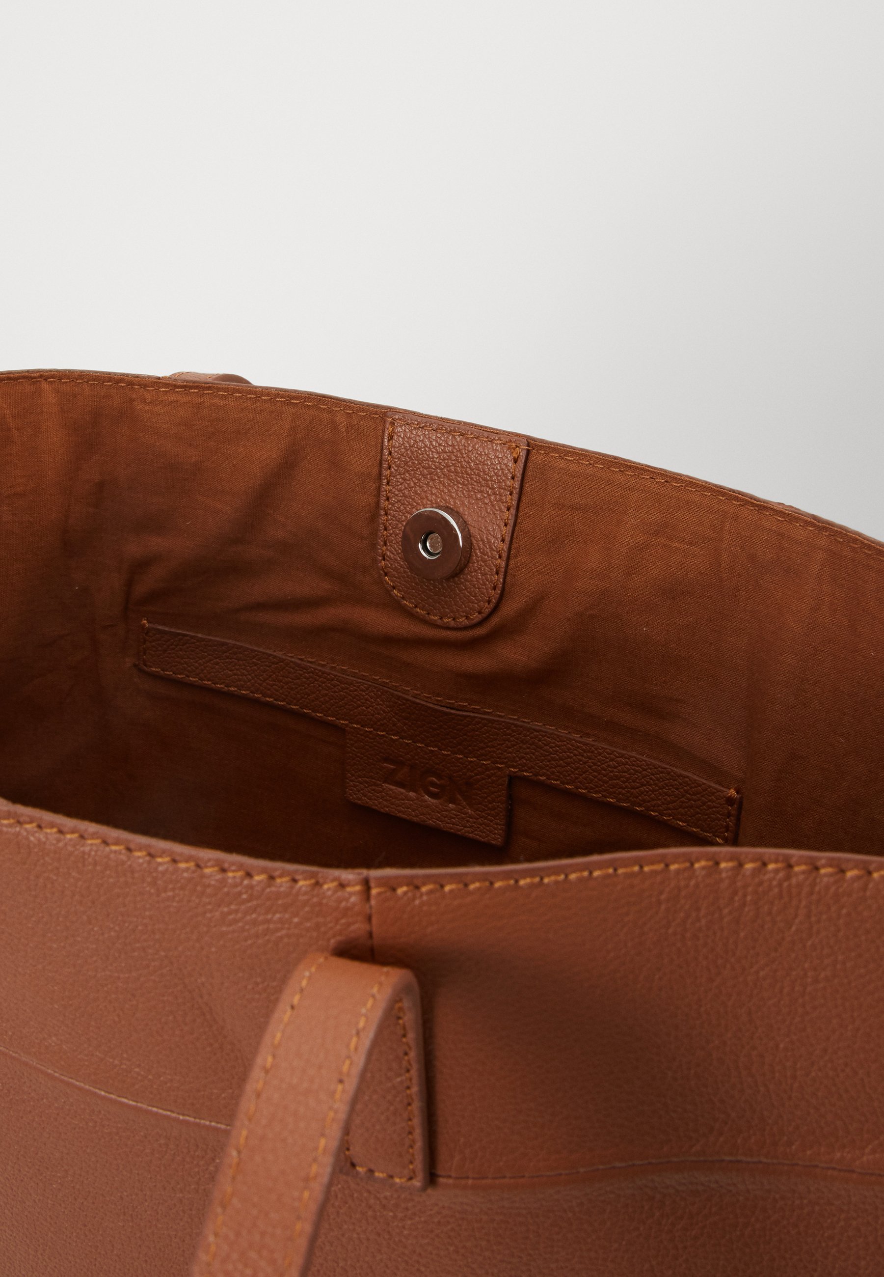 Zign LEATHER SHOPPING BAG POUCH SET Shoppingveske Zign Shoppingveske dark brown Zalando.no