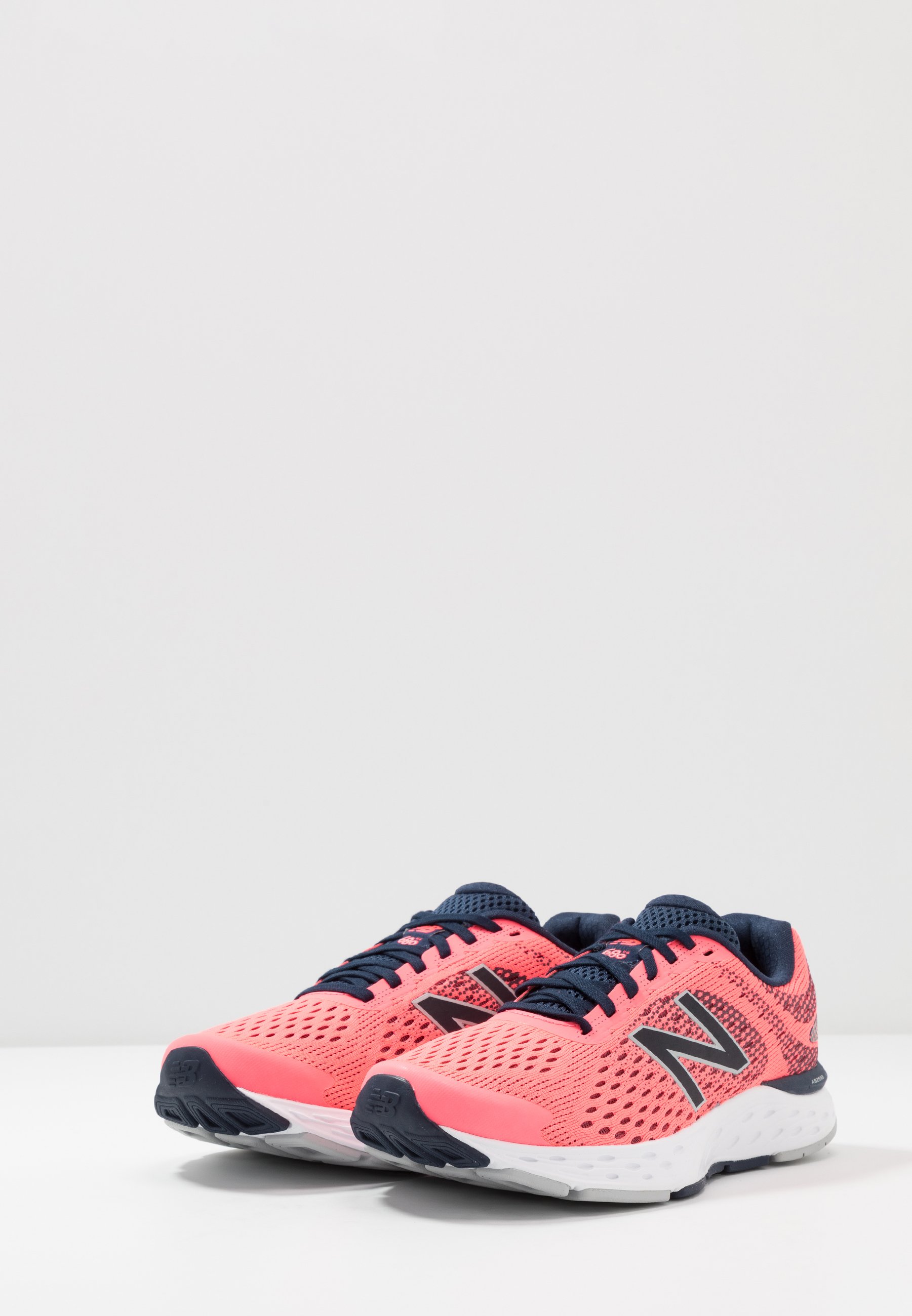 new balance 680 pink