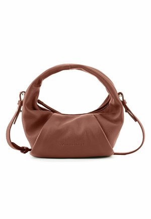 Braune Lederhandtasche mit rundem Griff, verstellbarem Schulterriemen und dezent geprägt mit Markennamen in der vorderen Mitte.