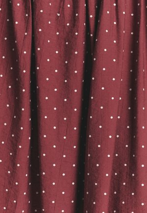 ST MRLO BAYLEN - Robe longue - crimson spot