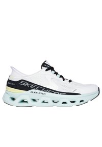 Scarpa sportiva bianca con tomaia in rete traspirante, dettagli neri e menta, suola Glide-Step ammortizzata con ritagli e lacci neri.