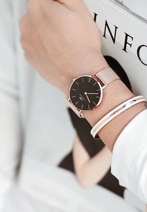 Classic Slim Bracelet – Size Medium - Bracciale - rose gold-coloured