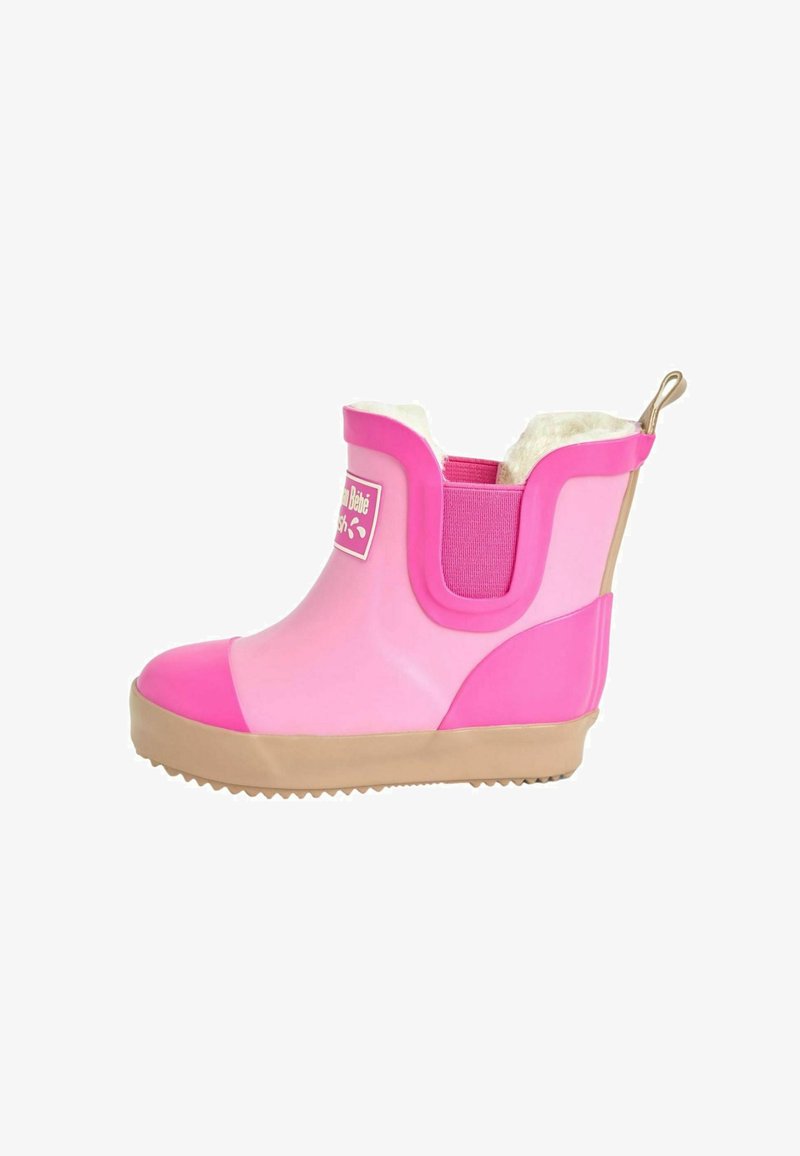 Laste suuruses roosa kummist saabas, millel on pruun tald. Omab mugavat voodrit, elastseid külgpaneele ja tõmbenööri tagaosa jaoks, et hõlbustada jalga panemist.