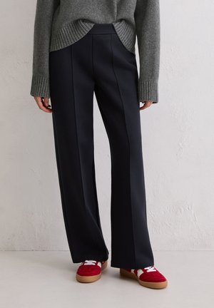 RELAXED AUS - Pantalon classique - deep night blue