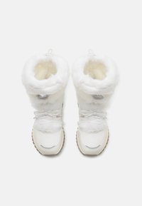 Colmar Originals WARMER ICE - Botas de inverno - white