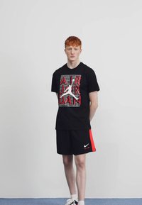 Jordan M J BRAND JM STACK SS CREW - Camiseta básica - black