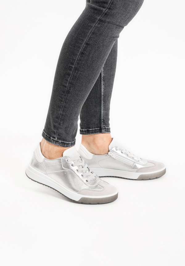 ROM - Sneaker low - silver