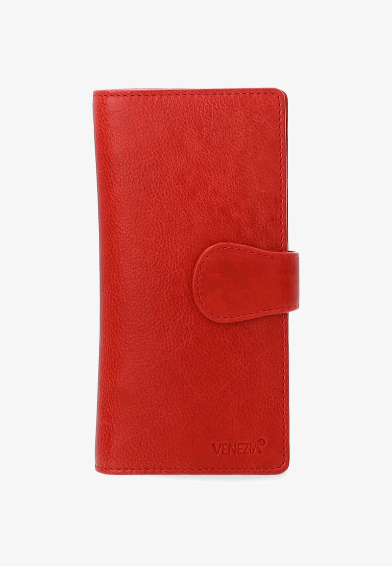 Rød læderpung med tekstureret overflade, der har en trykknapslukning og præget mærkenavn "VENEZIA." Kompakt rektangulært design.
