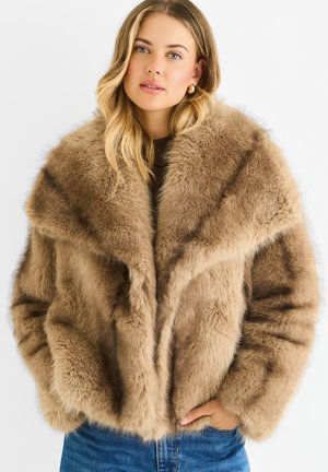 Winter jacket - coffee