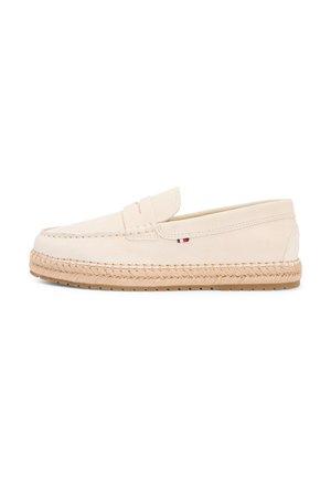Espadrilles - classic beige