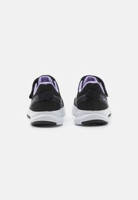 New Balance Sneakers basse - black