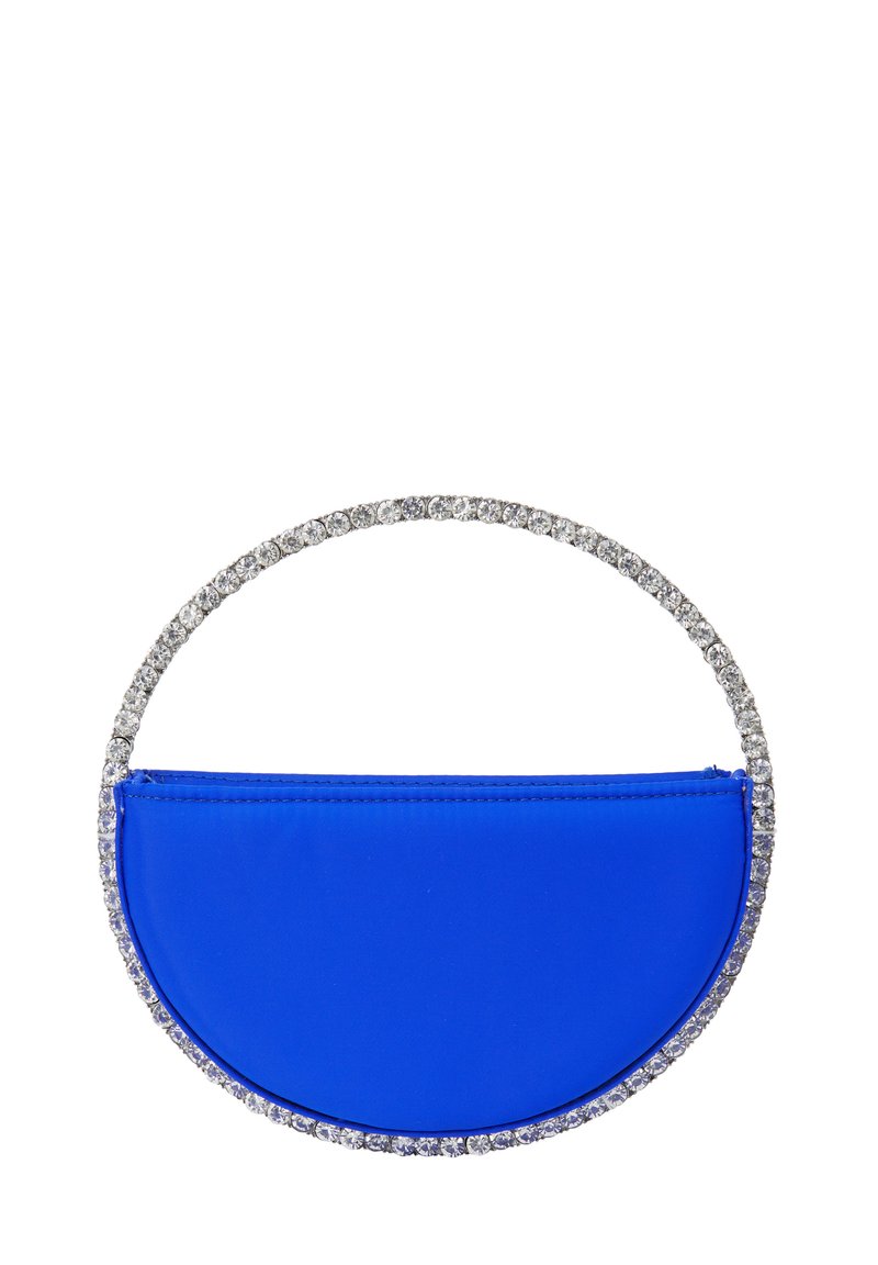 Kék szövetből készült, félhold alakú kézitáska, ezüstösen csillogó fogantyúval, amely kis kövekből készült, és cipzáros záródás található a tetején.