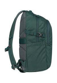 Zelený látkový batoh s polstrovaným šedým zadním dílem, nastavitelnými popruhy, dvěma zipovými přihrádkami a postranním přezkou pro dodatečnou podporu.