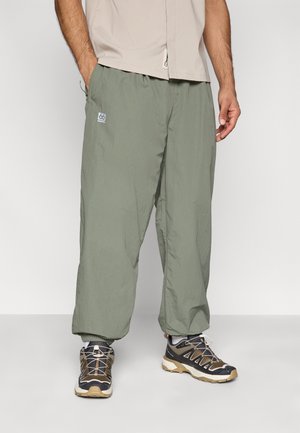 HRINGBRAUT TRACK PANTS - Jogginghose - glacial clay