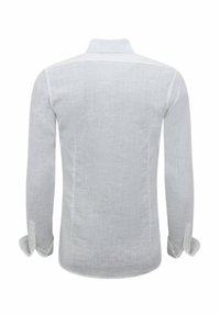 Witte langemouwen overhemd van linnen, met een klassieke kraag, knoopmanchetten en een gestructureerde stof met een subtiele glans.