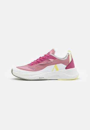 CITY RACR UNISEX - Zapatillas - lilas damson