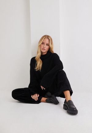 Marc O'Polo MOD. ELIN 1A - Slip-ons - black