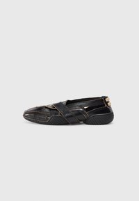 LODA - Sabrinas - black