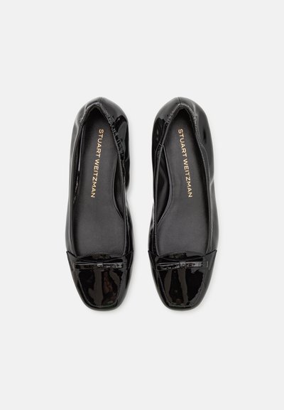Stuart Weitzman TULLY LOAFER - Zapatos sin cordones - black