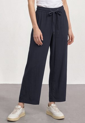 Street One, HIGH WAIST WIDE LEG HOSE IM LOOSE FIT - Bukser - shadowed navy