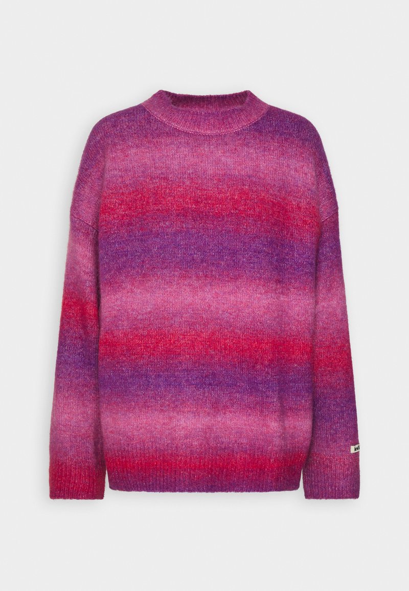 levis pink jumper