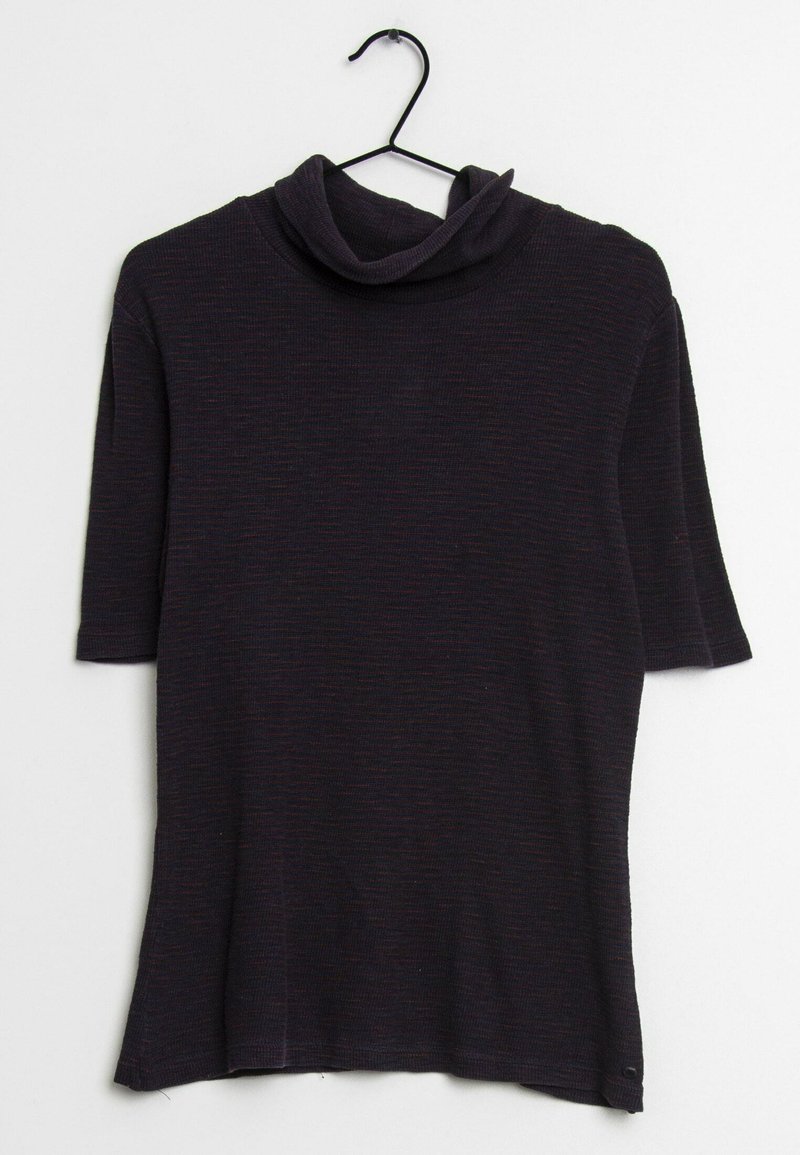 Korte mouwen, donkerpaarse coltrui gemaakt van textuurstof met een relaxte pasvorm en een subtiel ribbelpatroon. Heeft zijsplitten.