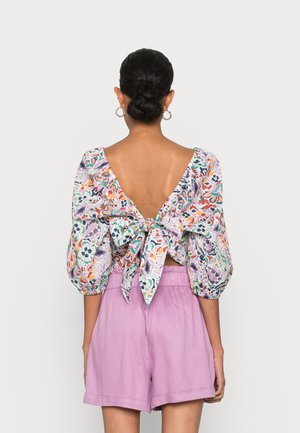 GUARISCO BLOUSE - Blouse - green