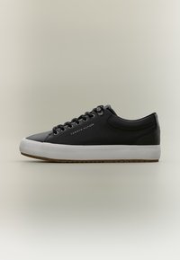 Επιλέχθηκε, black