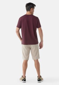 Smartwool PERFECT CREW SHORT SLEEVE - T-shirts basic - eggplant