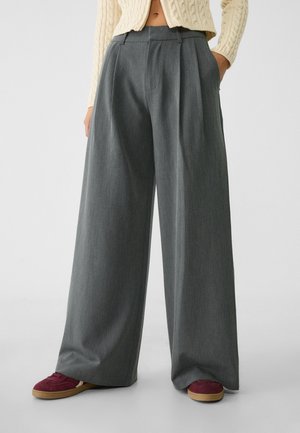 Stradivarius, Pantalon classique - dark grey