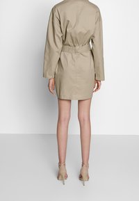Nly by Nelly Freizeitkleid - beige