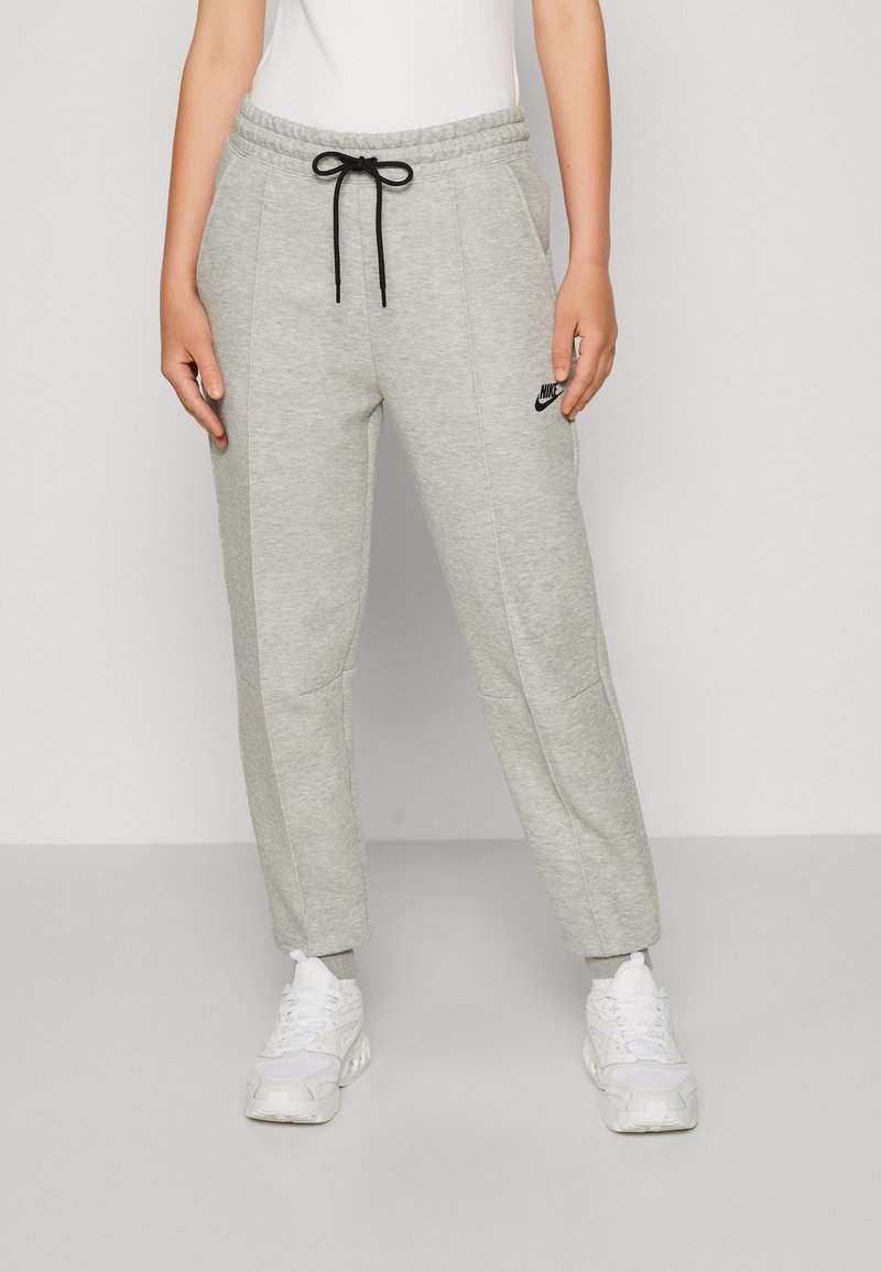 Nike Sportswear - TECH - Dresside alumine osa - grey heather/black, Suurenda